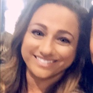 Meet your Posher, Desiree